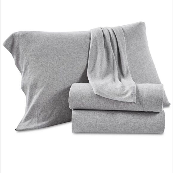 UGG®Devon 200-Thread-Count Twin XL Sheet Set in Gray Heather - Picture 3 of 7